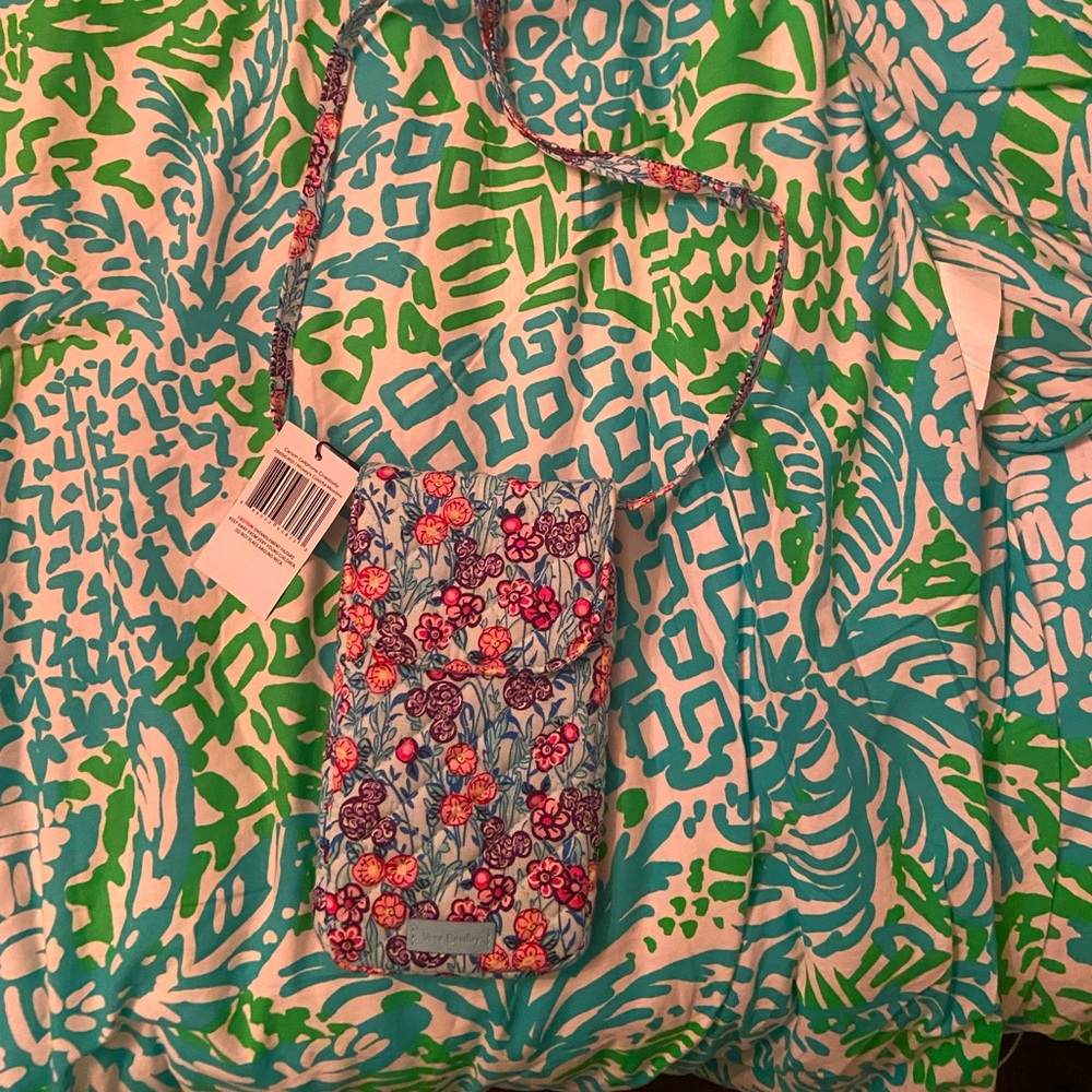 Disney vera bradley Carson cellphone crossbody